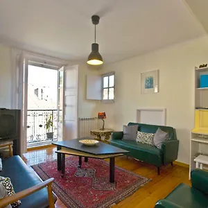 https://apartment-in-downtown.hotels-lisbon-portugal.com